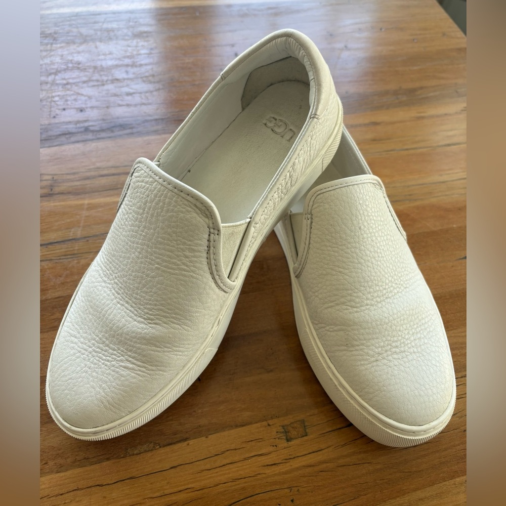 UGG Women’s Size 8 Jass White LeatherSlip-On Casual Sneakers Shoes